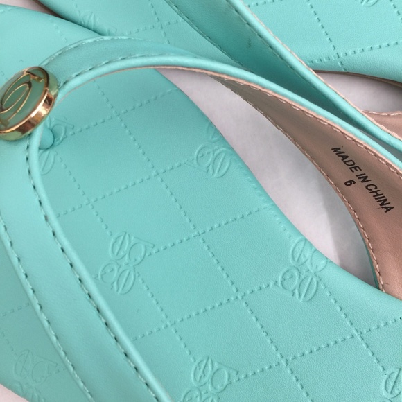 Bebe Turqouise Sandals - Picture 3 of 4